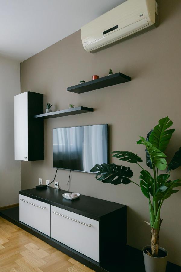 Ladenta Apartman*** Ζάγκρεμπ Εξωτερικό φωτογραφία