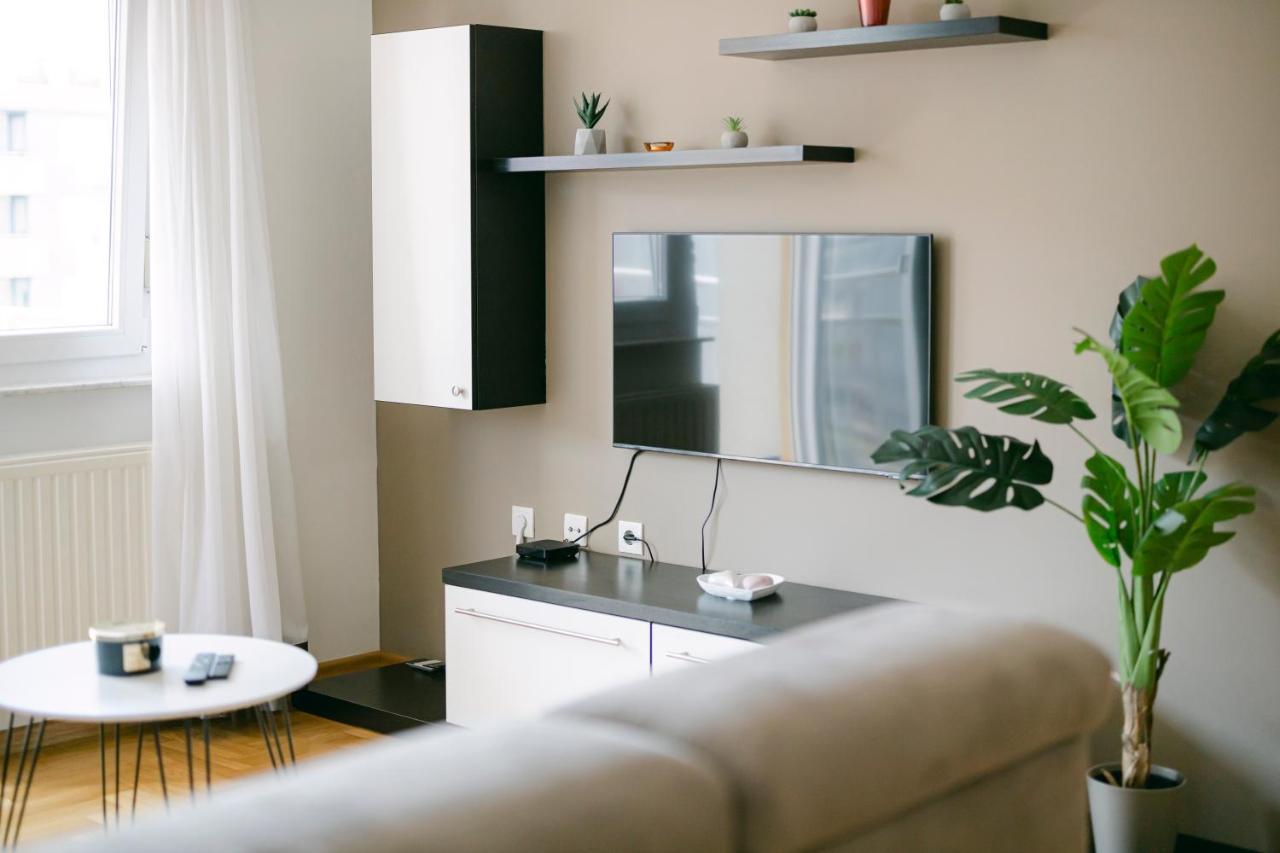Ladenta Apartman*** Ζάγκρεμπ Εξωτερικό φωτογραφία